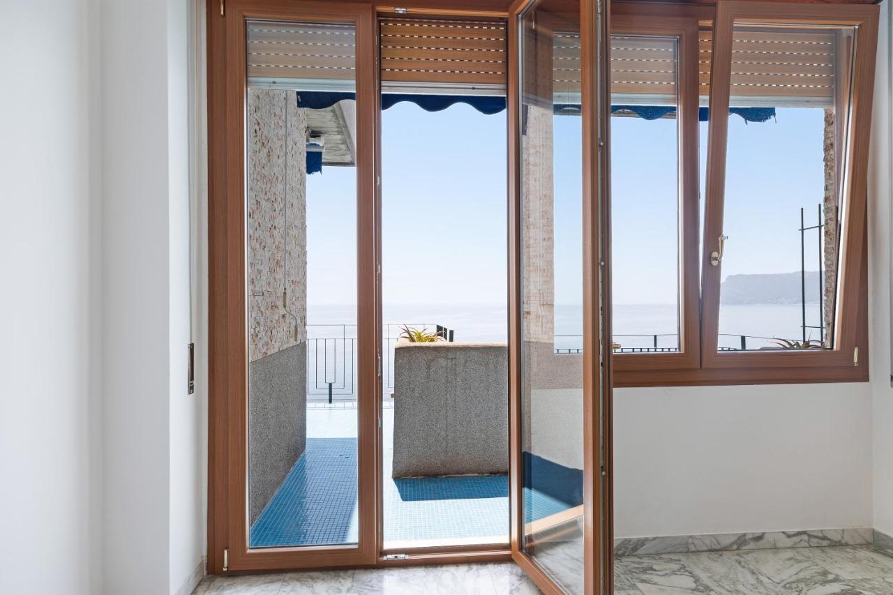 Appartamento Stupenda Vista Mare بيرغيجي المظهر الخارجي الصورة